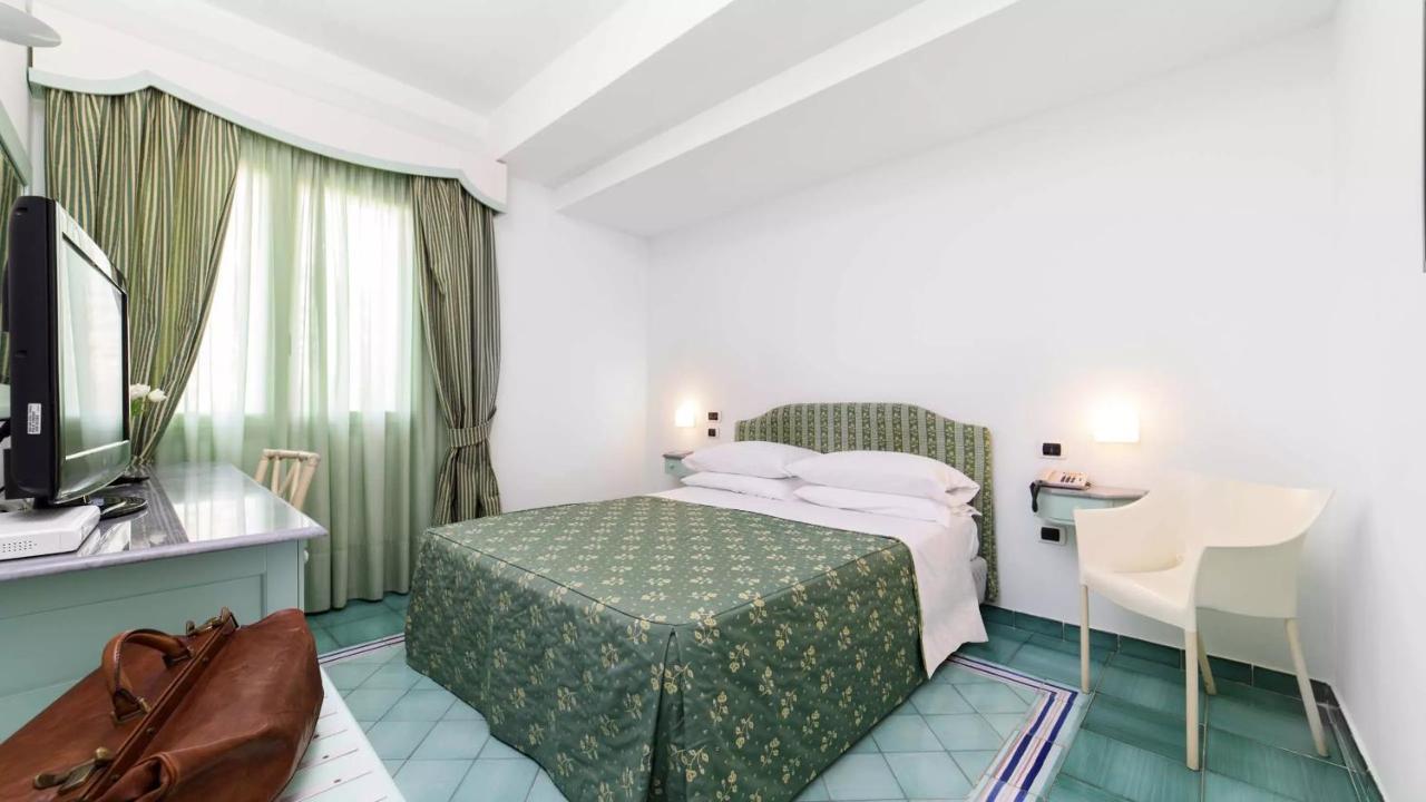 Hotel Santa Caterina Palinuro Εξωτερικό φωτογραφία